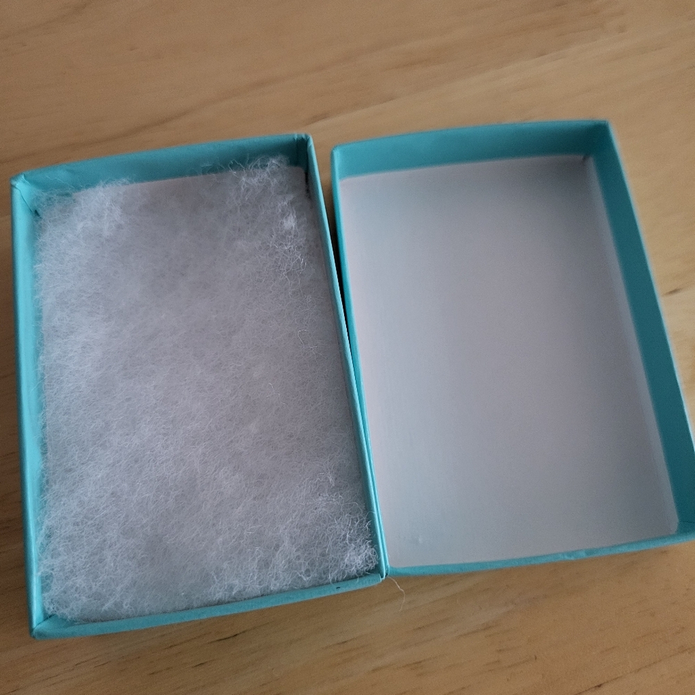 Tiffany & Co. Pouch & Box - Picture 4 of 7